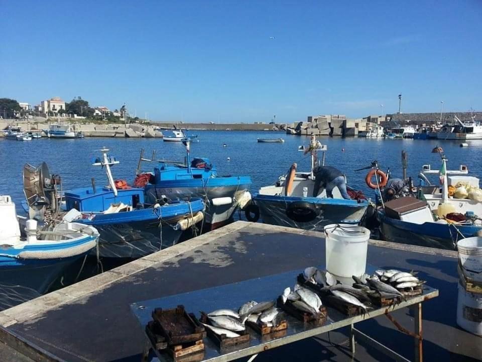 La Terrazza Sul Golfo Bed and Breakfast Isola delle Femmine Esterno foto